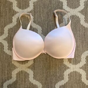 Victoria’s Secret plunge bra size 34DD
